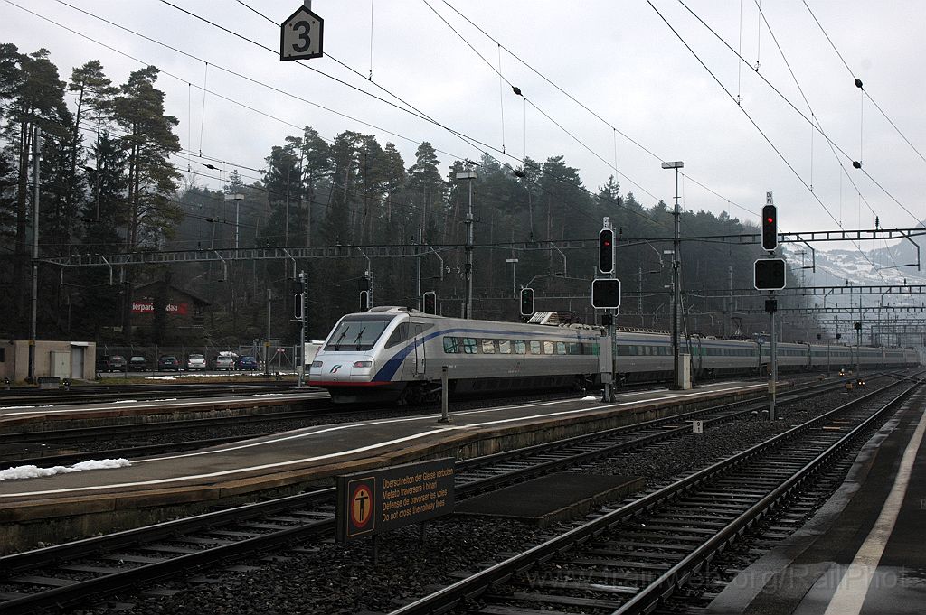 3437-0017-070115.jpg - FS ETR 470.056 / Arth-Goldau 7.1.2015