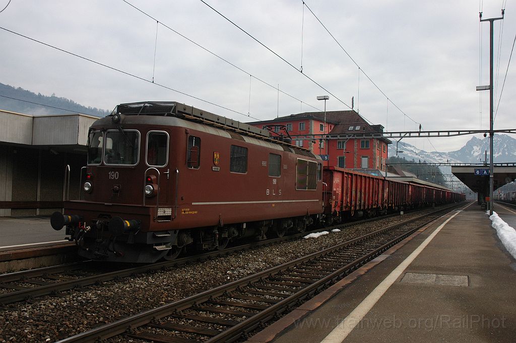 3440-0048-070115.jpg - BLS Re 4/4 190 "Raron" / Arth-Goldau 7.1.2015
