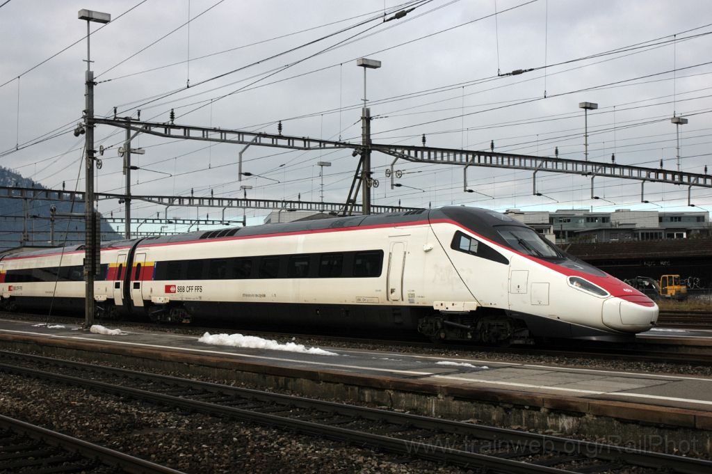 3444-0046-070115.jpg - SBB-CFF ETR 93 85 5 610.106-2 / Arth-Goldau 7.1.2015