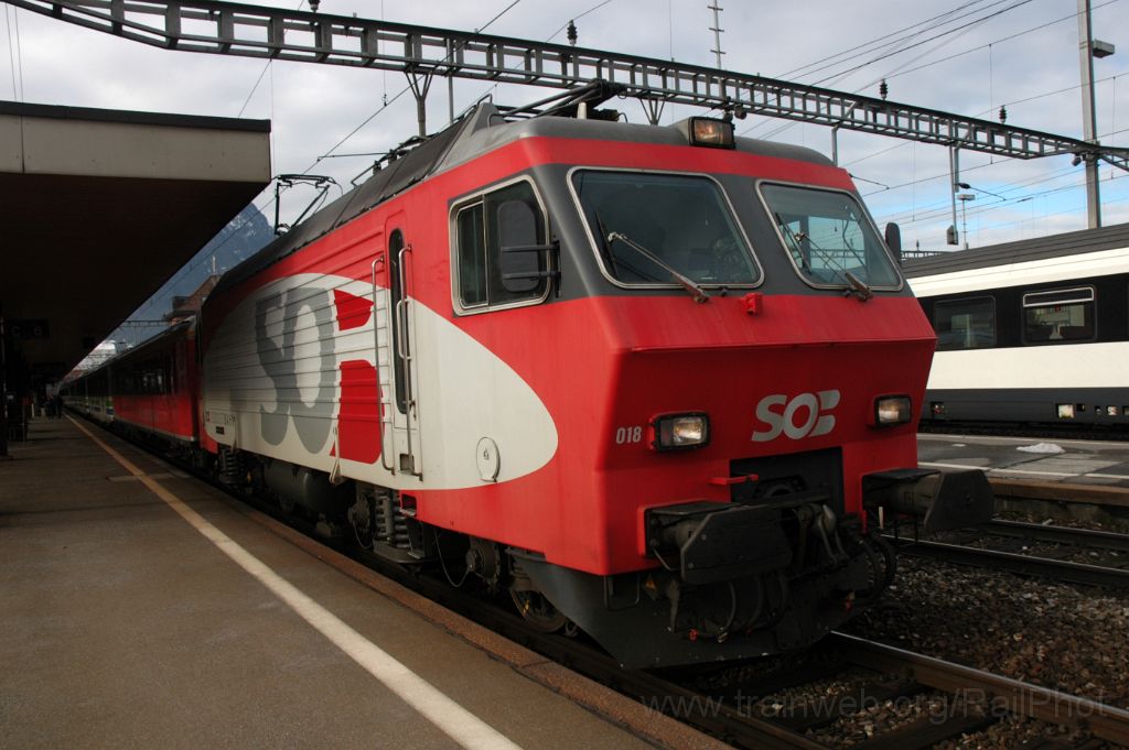 3449-0041-070115.jpg - SOB Re 446.018-4 / Arth-Goldau 7.1.2015