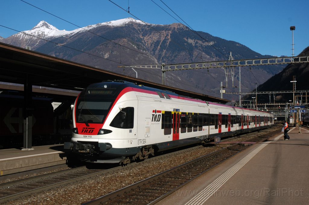 3454-0012-120115.jpg - SBB-CFF RABe 524.112 / Bellinzona 12.1.2015
