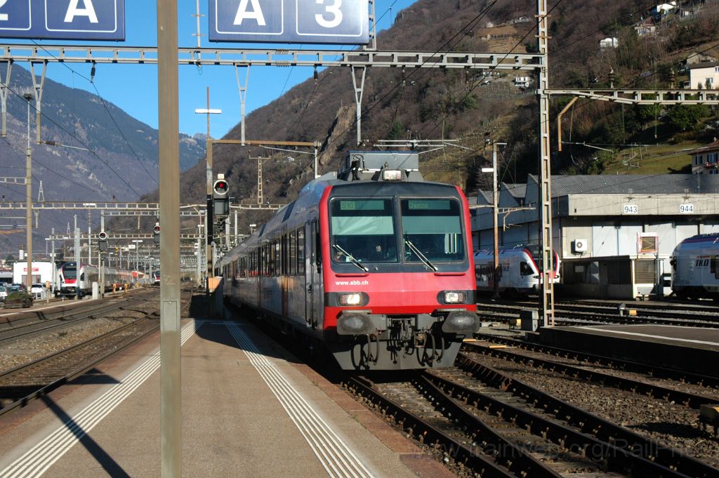 3459-0017-120115.jpg - SBB-CFF ABt 50 85 39-43 889-7 / Bellinzona 12.1.2015