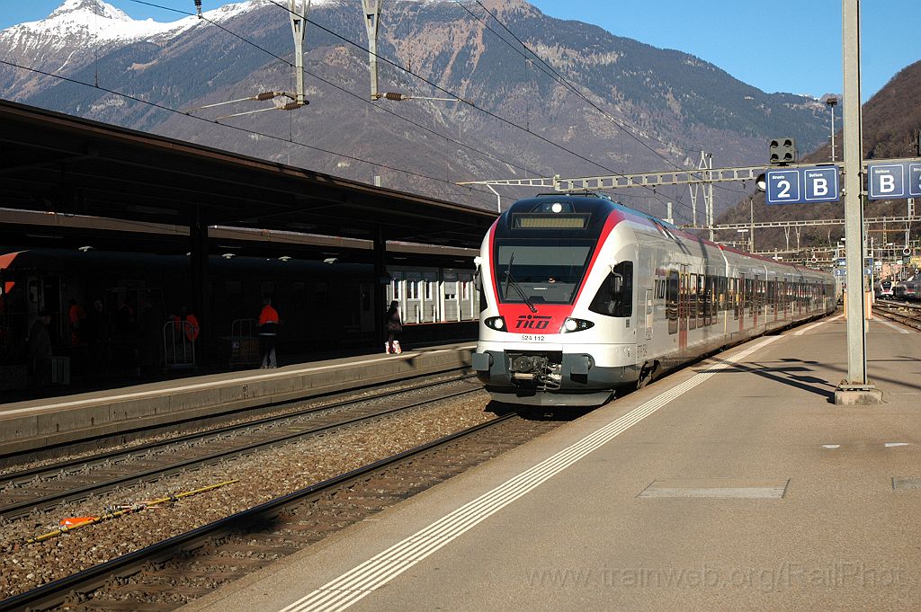 3459-0032-120115.jpg - SBB-CFF RABe 524.112 / Bellinzona 12.1.2015