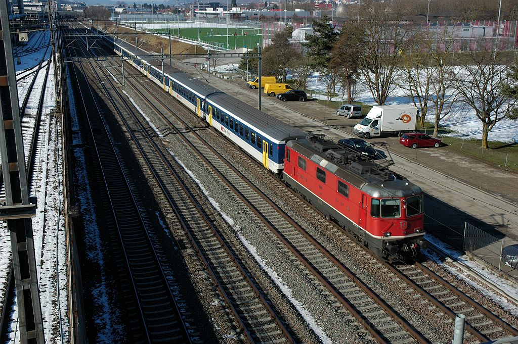 3497-0010-100215.jpg - SBB-CFF Re 4/4'' 11164 / Zürich-Mülligen 10.2.2015