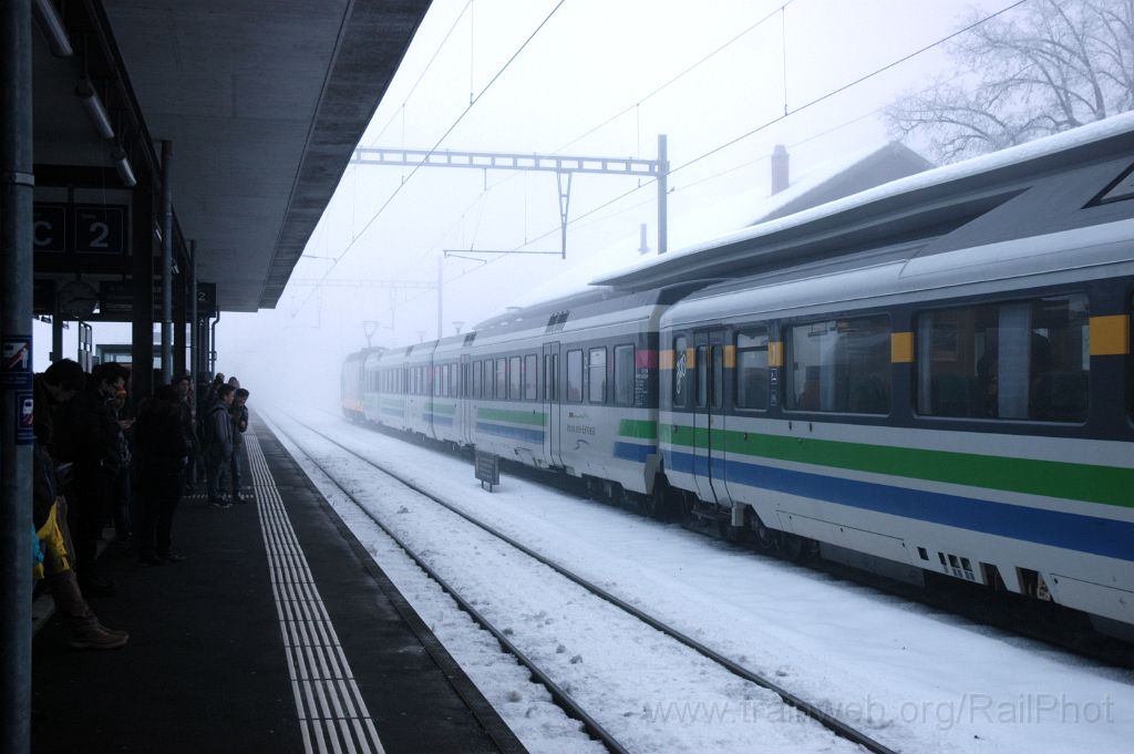 3498-0036-120215.jpg - SOB Re 456.092-6 "Amriswil" / Uznach 12.2.2015