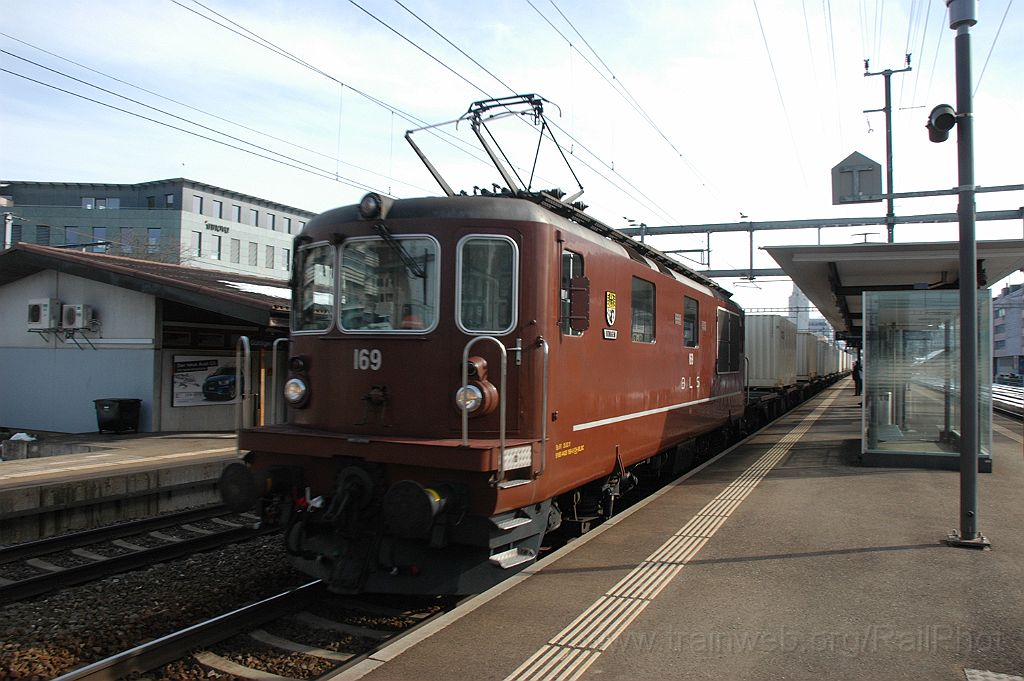 3504-0012-130215.jpg - BLS Re 4/4 169 "Bönigen" / Gümligen 13.2.2015