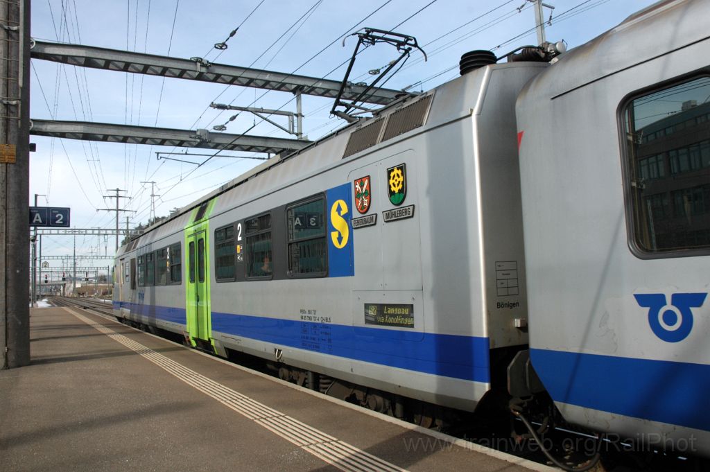 3504-0042-130215.jpg - BLS RBDe 565.737-4 "Ferenbalm - Mühleberg" / Gümligen 13.2.2015