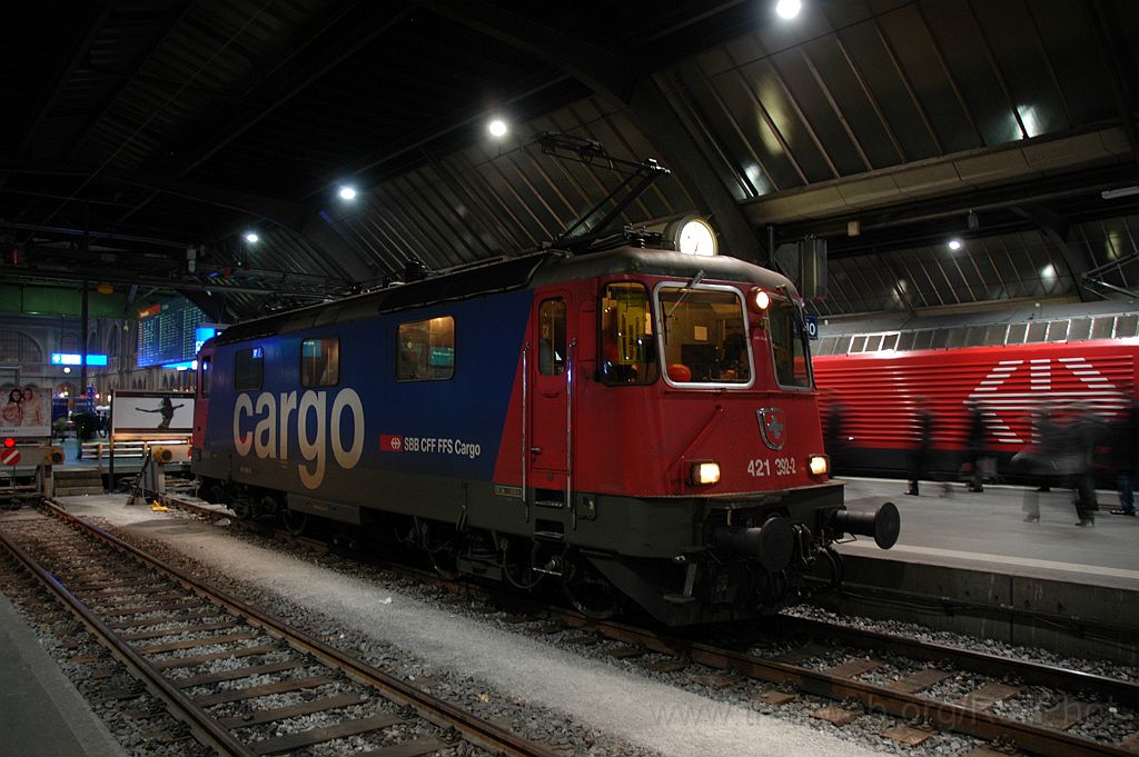 3507-0036-160215.jpg - SBB-CFF Re 421.392-2 / Zürich HB 16.2.2015