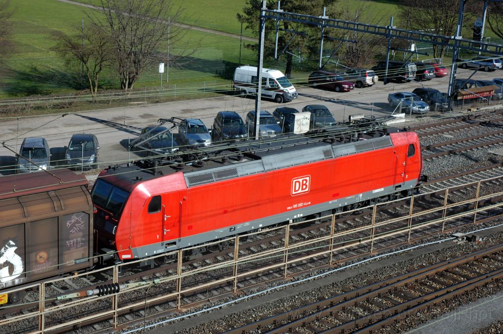 3509-0031-200215.jpg - DBAG 185.092-4 / Zürich-Mülligen 20.2.2015