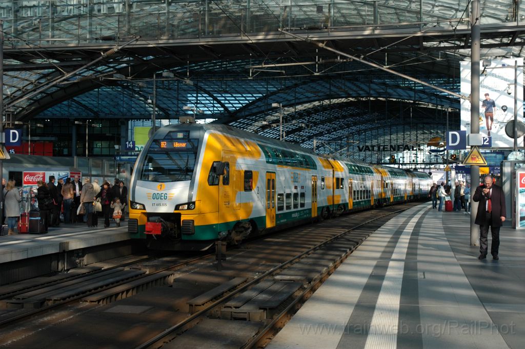 3515-0038-190315.jpg - ODEG 445.105 / Berlin Hbf 19.3.2015