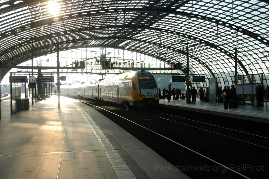 3519-0046-190315.jpg - ODEG 445.104 / Berlin Hbf 19.3.2015