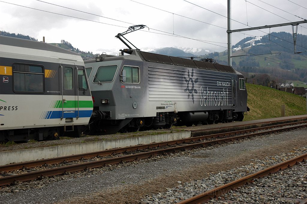 3523-0008-270315.jpg - SOB Re 446.017-6 "Ein Hauch Sehnsucht" / Kaltbrunn 27.3.2015