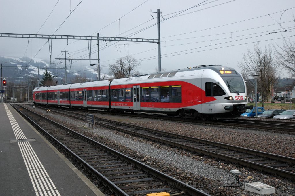 3528-0014-020415.jpg - SOB RABe 526.059-1 "St.Anton" / Uznach 2.4.2015