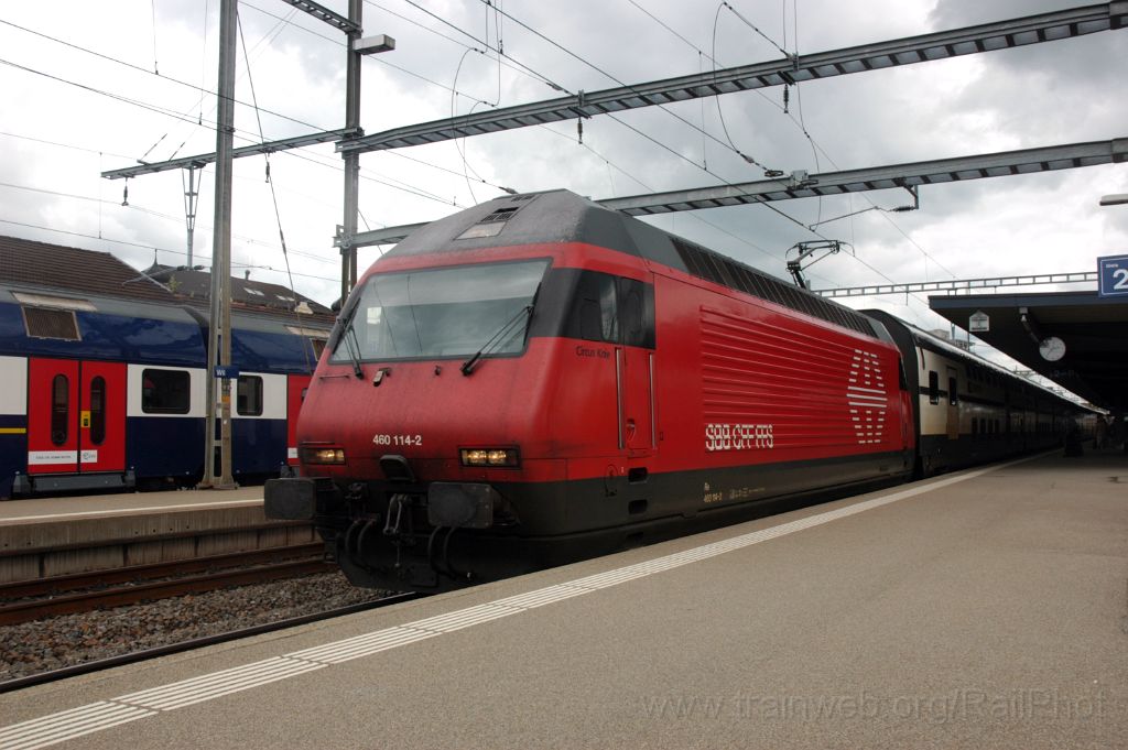 3543-0037-090515.jpg - SBB-CFF Re 460.114-2 "Cirque Knie" / Wil 9.5.2015