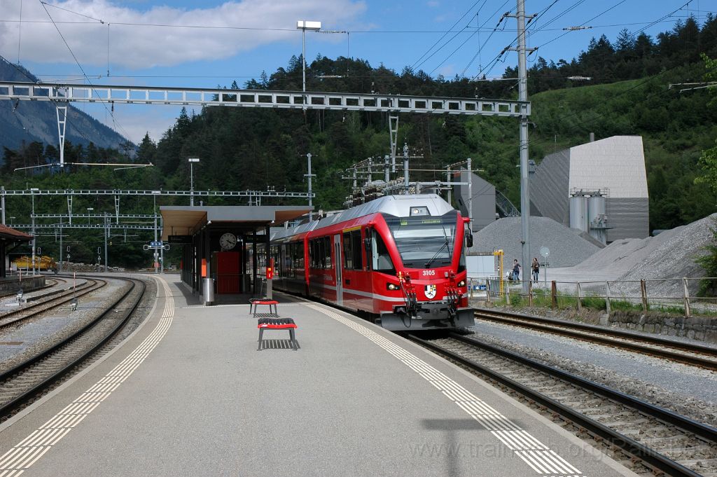 3551-0003-160515.jpg - RhB ABe 4/16 3105 "Angelika Kaufmann" / Reichenau - Tamins 16.5.2015