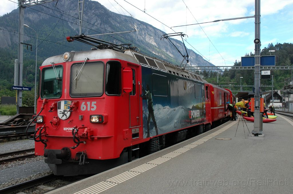 3552-0004-160515.jpg - RhB Ge 4/4'' 615 "Klosters" / Reichenau - Tamins 16.5.2015