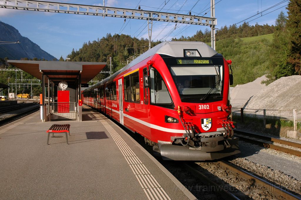 3555-0017-160515.jpg - RhB ABe 4/16 3102 "Richard La Nicca" / Reichenau - Tamins 16.5.2015