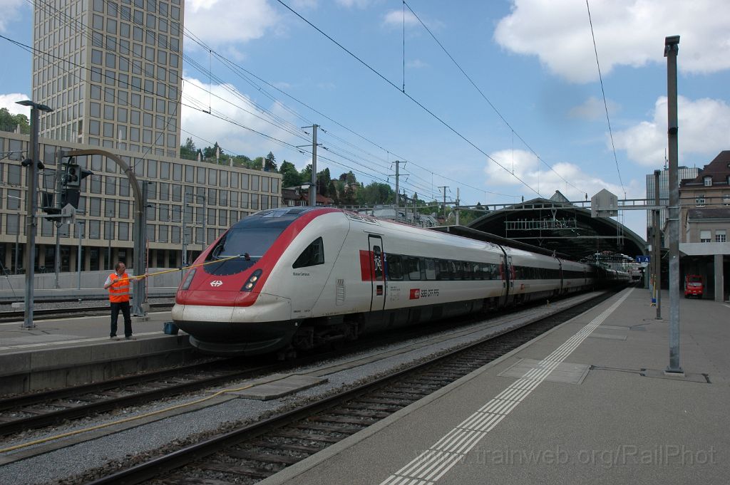 3557-0025-170515.jpg - SBB-CFF ICN RABDe 500.016 "Alice Rivaz" / St.Gallen 16.5.2015