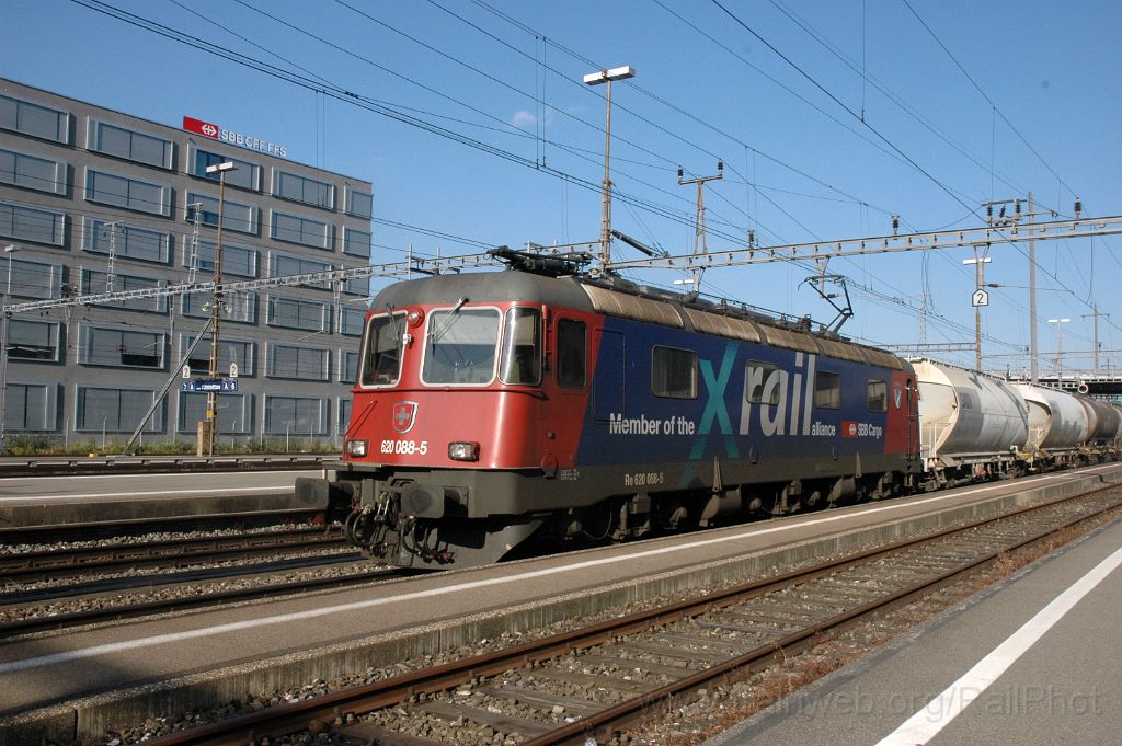 3564-0008-270515.jpg - SBB-CFF Re 620.088-5 "Linthal" / Zürich-Altstetten 27.5.2015