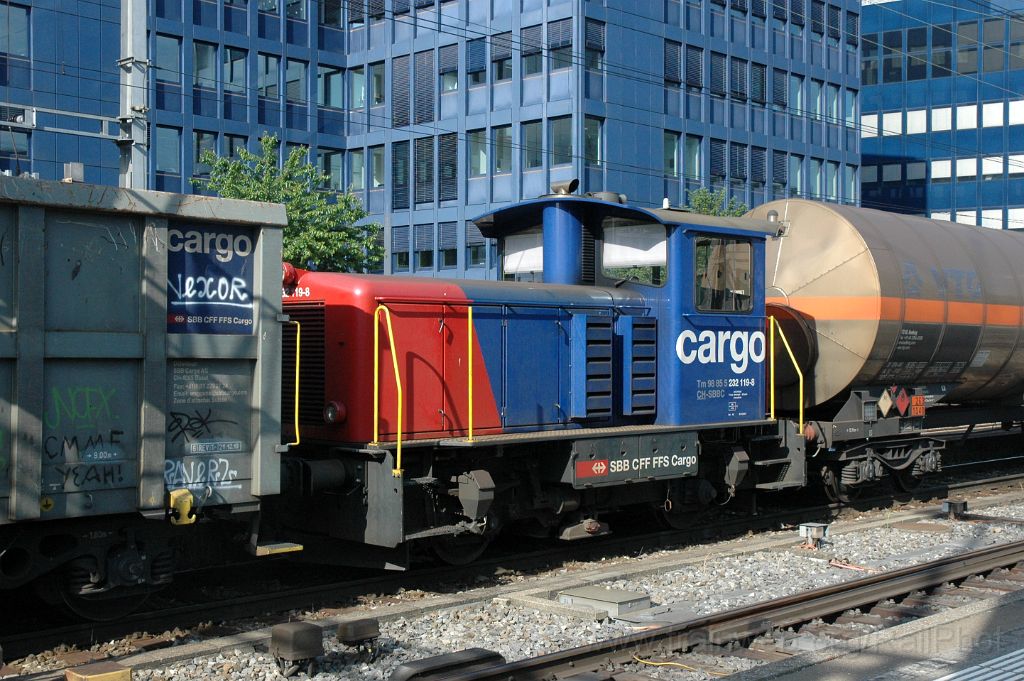3565-0031-280515.jpg - SBB-CFF Tm 232.119-8 / Zürich-Altstetten 28.5.2015