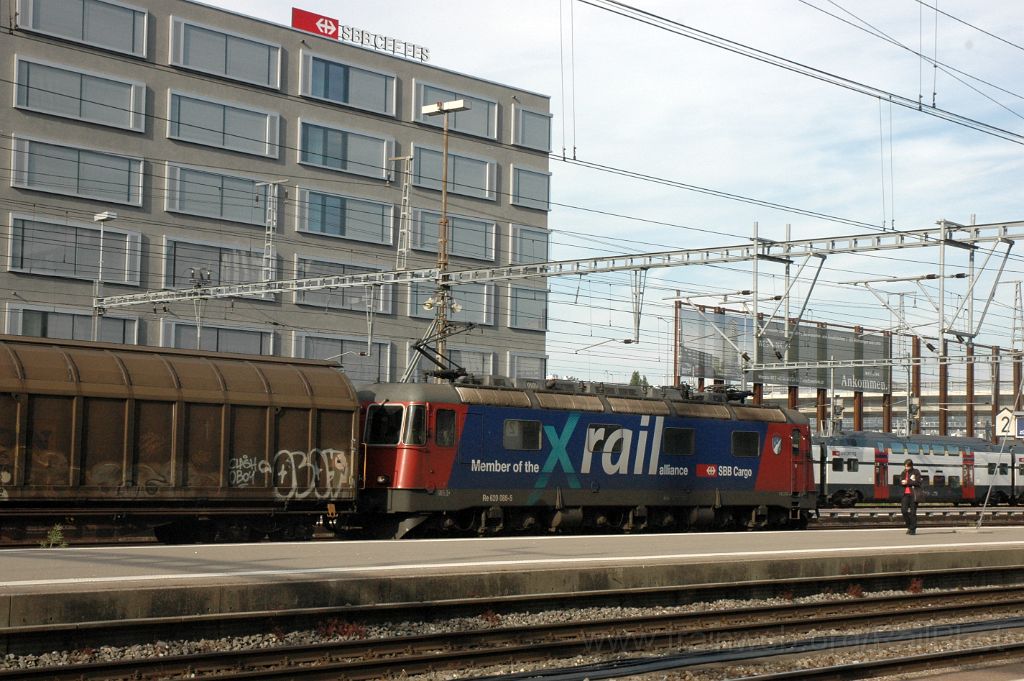3568-0020-280515.jpg - SBB-CFF Re 620.088-5 "Linthal" / Zürich-Altstetten 28.5.2015