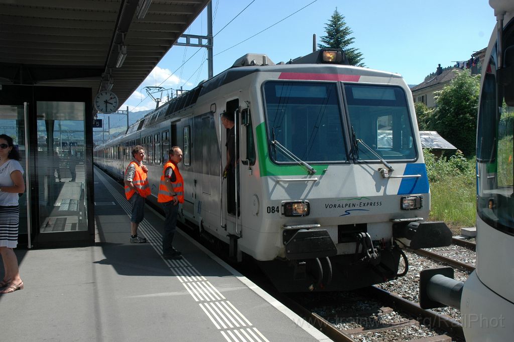 3576-0043-030615.jpg - SOB RBDe 561.084-5 / Wattwil 3.6.2015