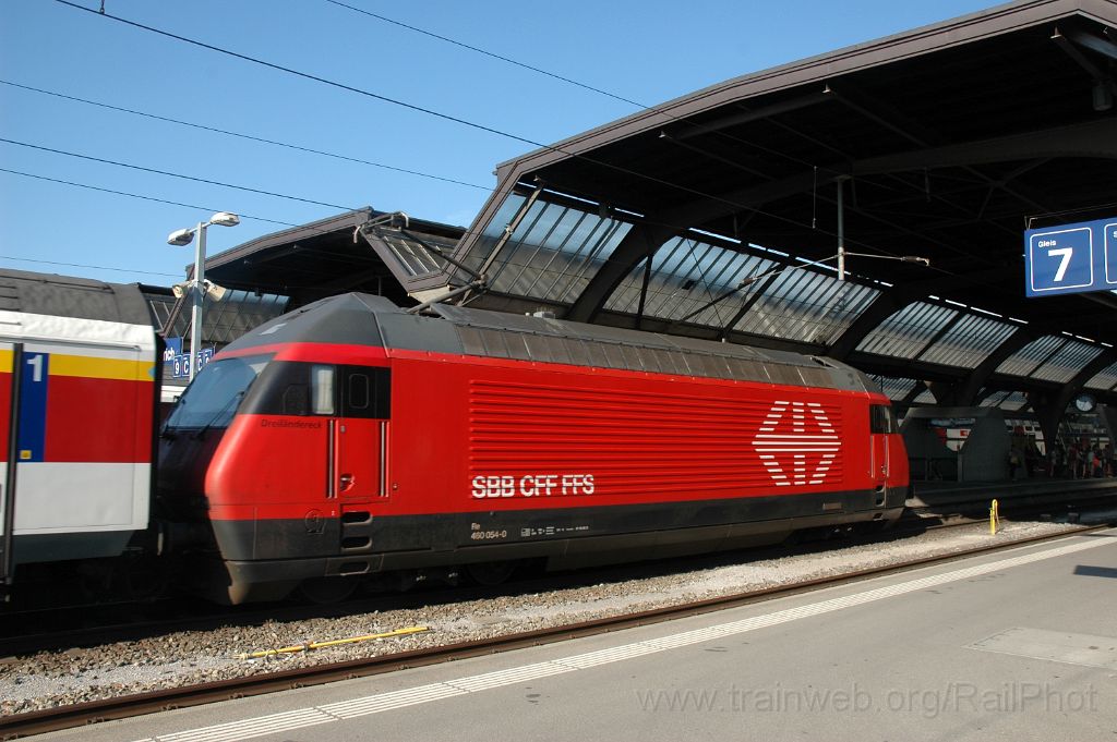 3580-0015-050615.jpg - SBB-CFF Re 460.054-0 "Dreiländereck" / Zürich HB 5.6.2015