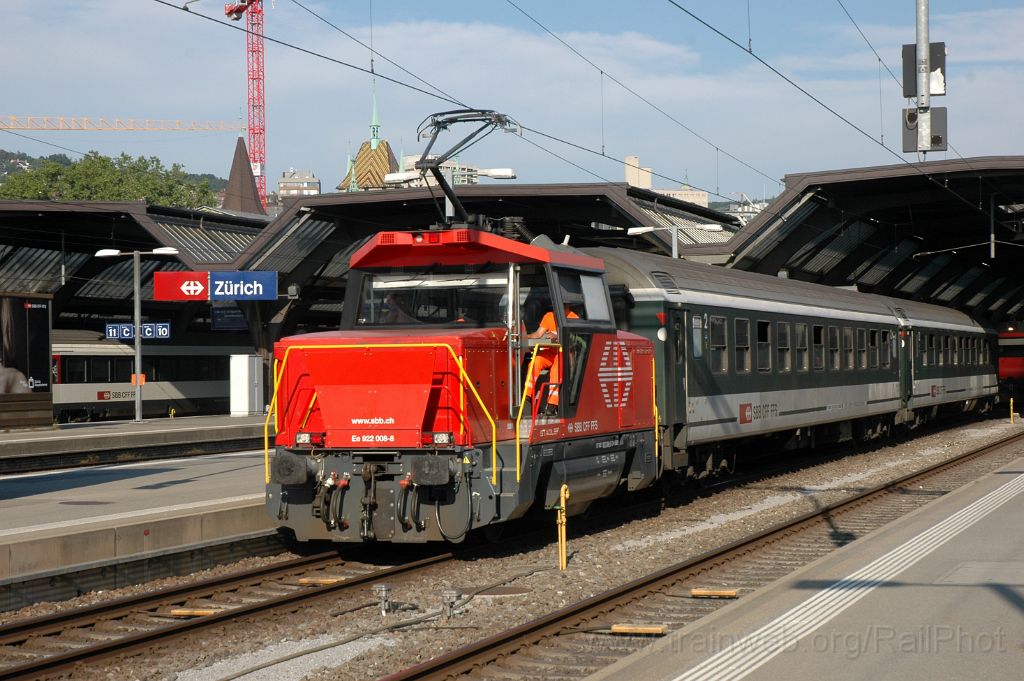 3580-0028-050615.jpg - SBB-CFF Ee 922.008-8 / Zürich HB 5.6.2015