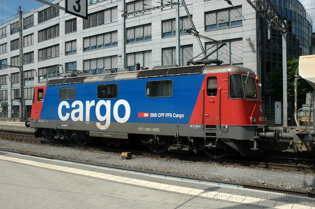 3597-0005-190615.jpg - SBB-CFF Re 421.381-5 / Olten 19.6.2015