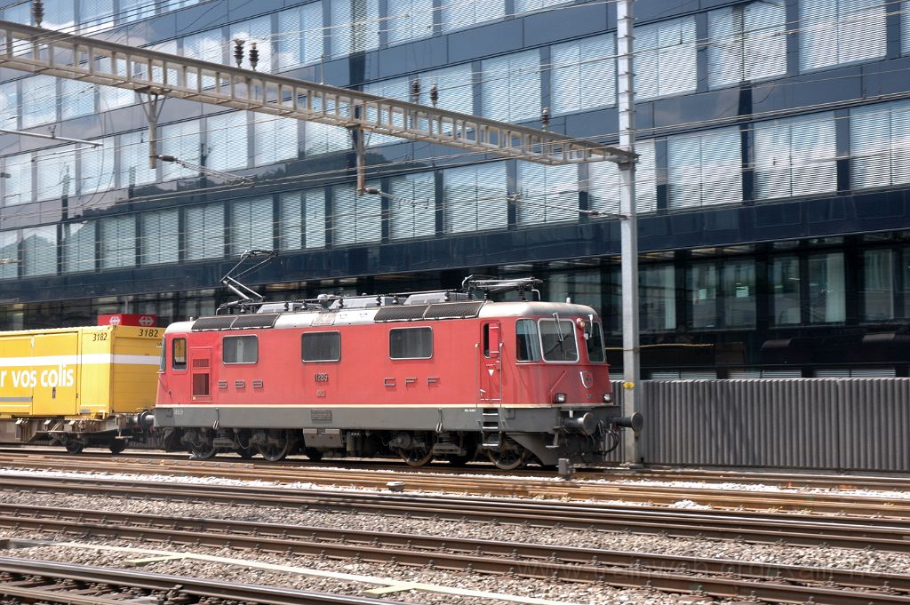3604-0029-190615.jpg - SBB-CFF Re 4/4'' 11285 / Olten 19.6.2015