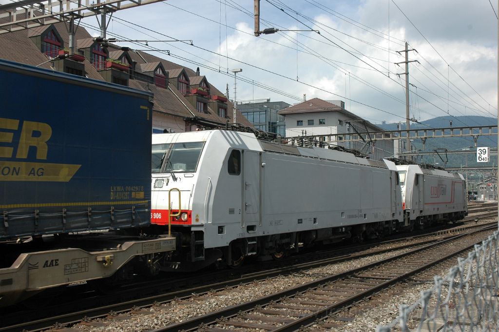 3606-0025-190615.jpg - Crossrail 186.904-9 + 186.906-4 / Olten 19.6.2015