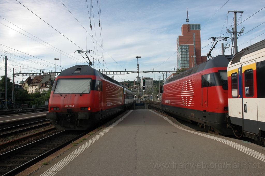 3625-0006-290615.jpg - SBB-CFF Re 460.001-1 "Lötschberg"+ Re 460.021-9 / Winterthur 29.6.2015