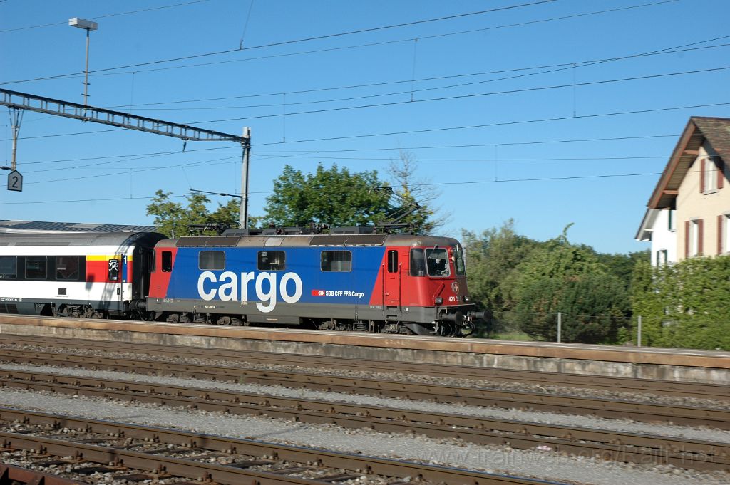 3627-0050-300615.jpg - SBB-CFF Re 421.392-2 / Niederglatt 30.6.2015