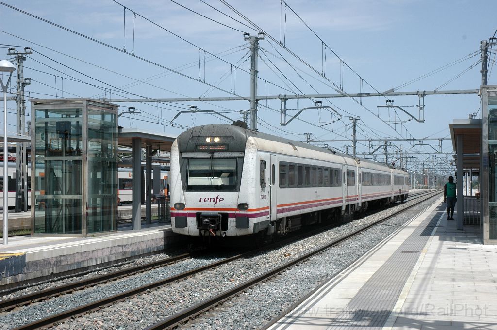 3630-0027-030715.jpg - Renfe 448.005-9 / Sant Vicenç de Calders 3.7.2015
