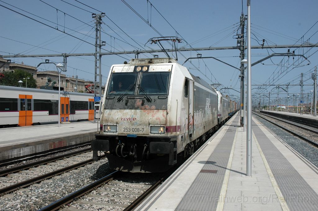 3631-0043-030715.jpg - Renfe 253.008-7 + 253.017-8 / Sant Vicenç de Calders 3.7.2015