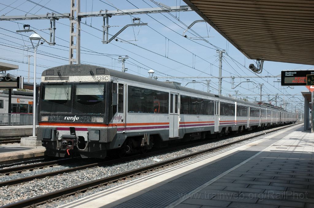 3634-0006-030715.jpg - Renfe 470.139-7 / Sant Vicenç de Calders 3.7.2015