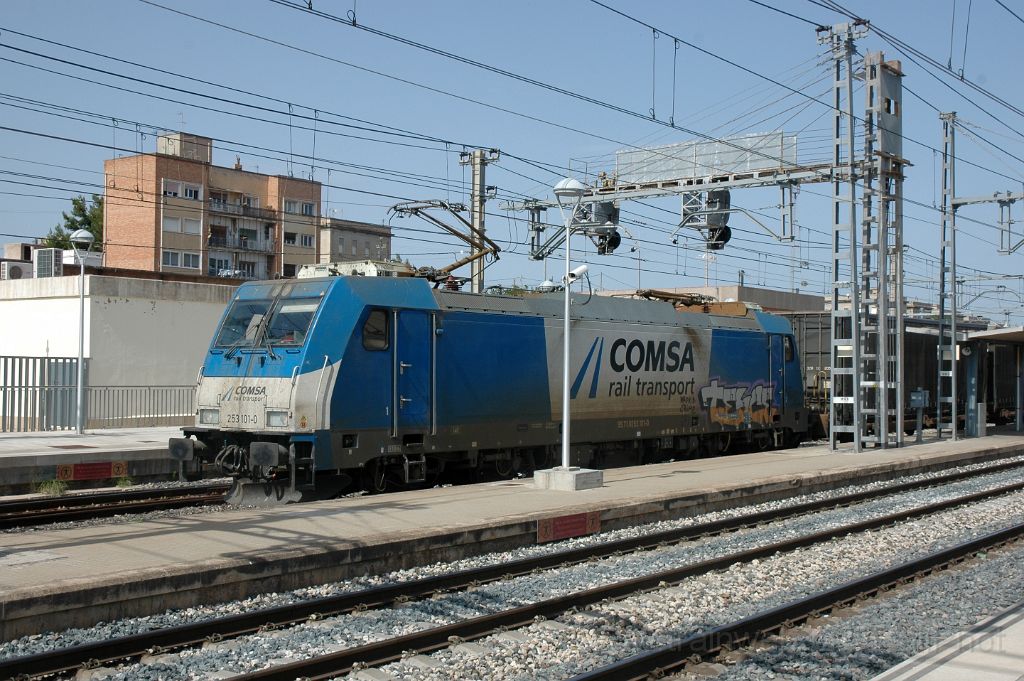 3637-0010-030715.jpg - Comsa 253.101-0 / Sant Vicenç de Calders 3.7.2015