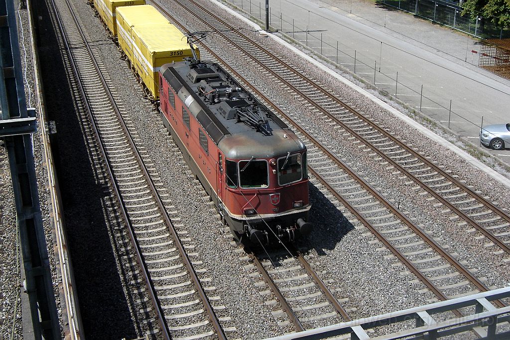 DSC07043.JPG - SBB-CFF Re 4/4" 11287 / Zürich-Mülligen 30.7.2015