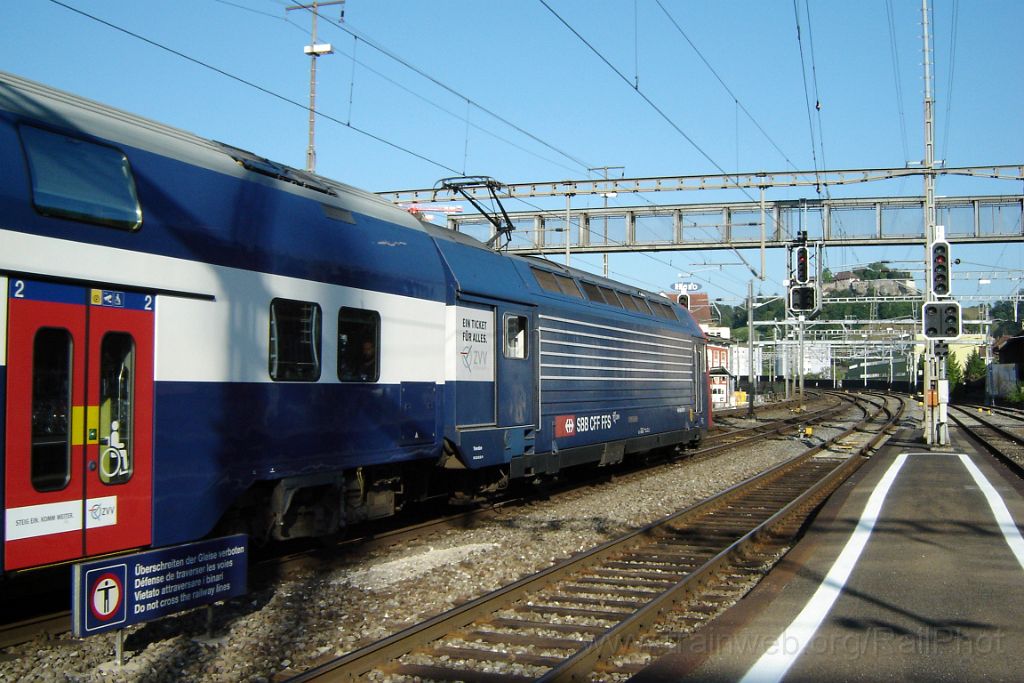 3646-0015-070815.jpg - SBB-CFF Re 450.077-3 "Oberstammheim" / Lenzburg 7.8.2015
