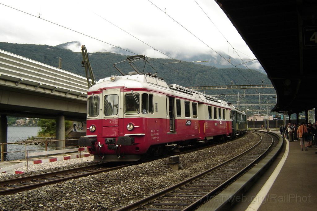 3649-0017-150815.jpg - DSF BDe 4/4 2 + RBe 4/4 1405 / Melide 15.8.2015