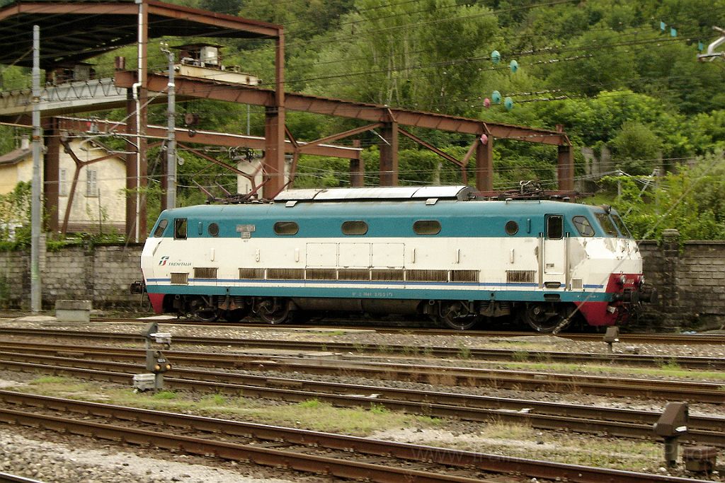 3650-0022-150815.jpg - FS E 444R.070 / Chiasso 15.8.2015