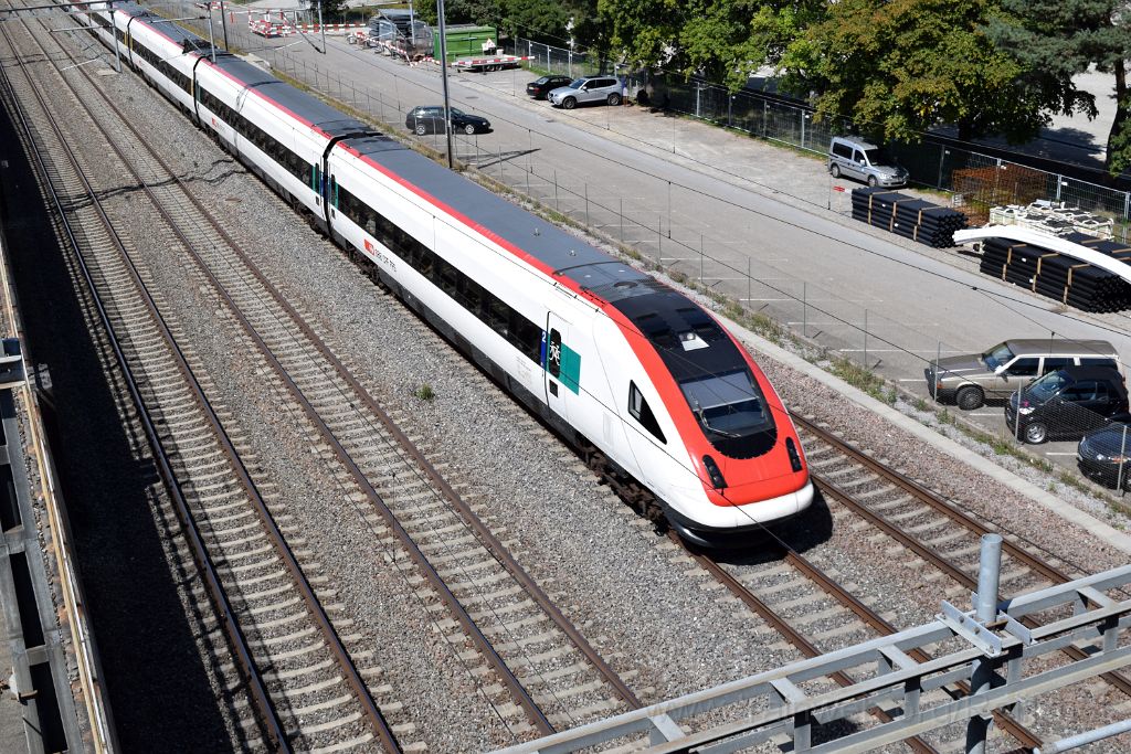 3654-0027-270815.jpg - SBB-CFF ICN RABDe 500.036 "Minister Kern" / Zürich-Mülligen 27.8.2015