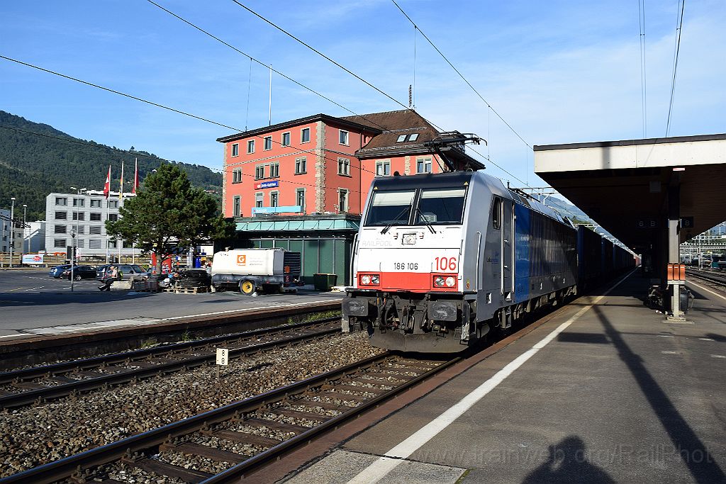 3657-0005-270815.jpg - Lokomotion 186.106 / Arth-Goldau 27.8.2015