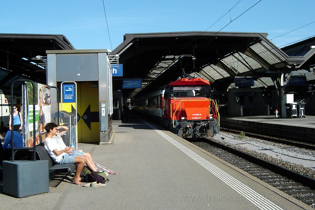 3661-0030-280815.jpg - SBB-CFF Ee 922.018-7 / Zürich HB 28.8.2015