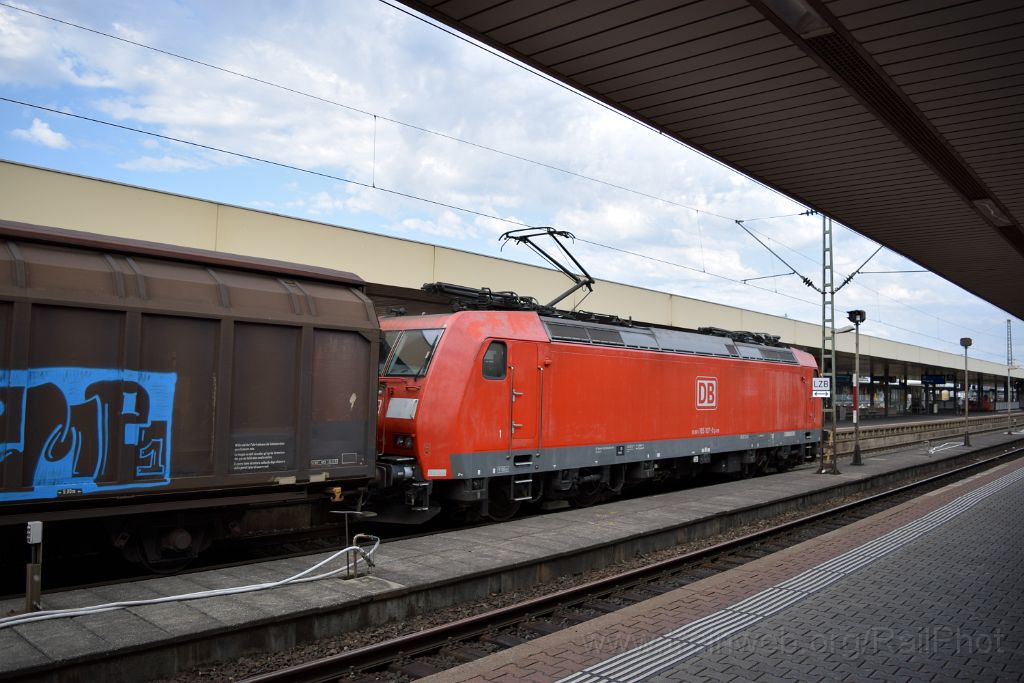 3663-0008-310815.jpg - DBAG 185.107-0 / Basel Badische Bahnhof 31.8.2015