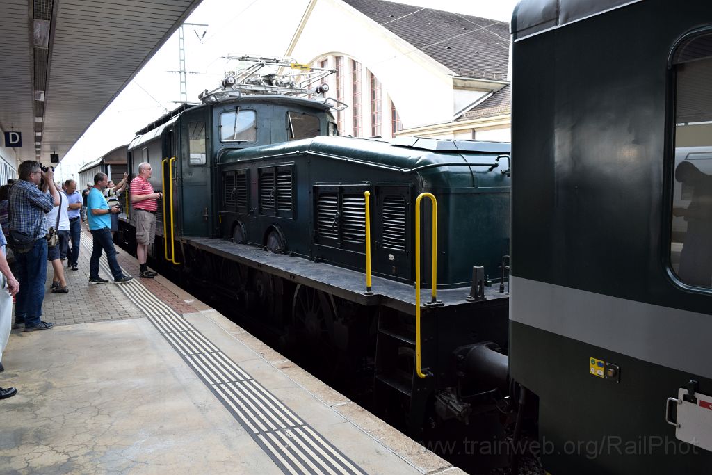 3663-0031-310815.jpg - SBB-CFF Ce 6/8''' 14305 / Basel Badische Bahnhof 31.8.2015