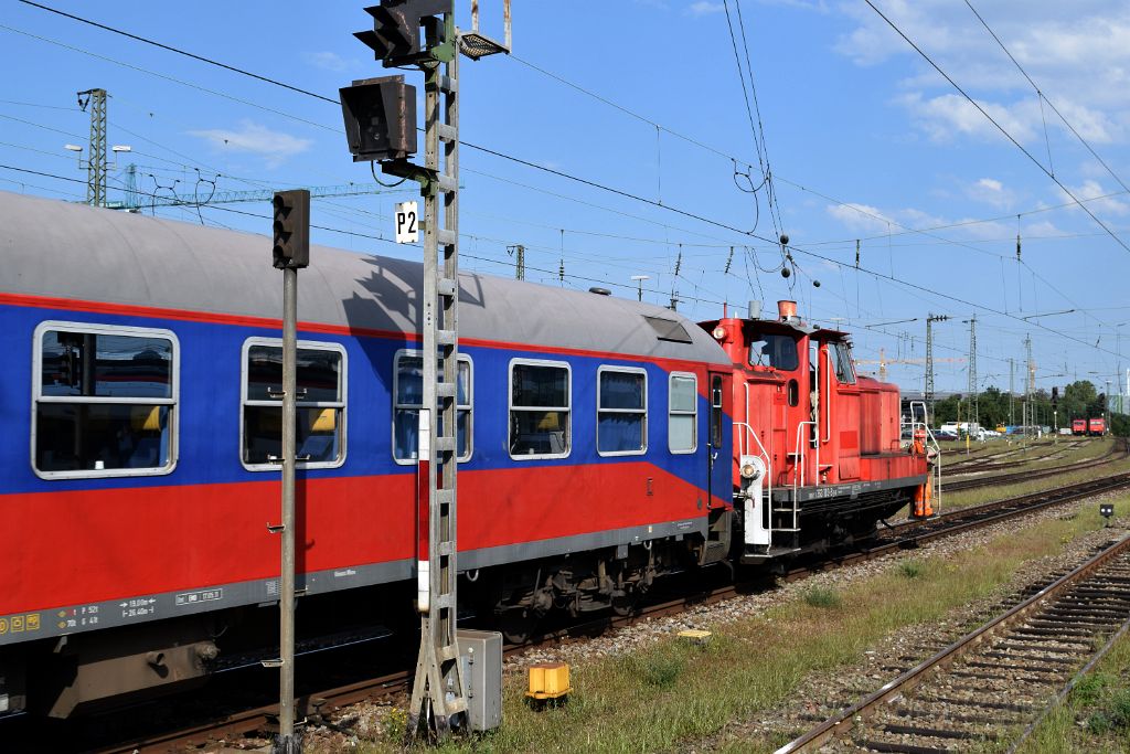 3664-0048-310815.jpg - DBAG 363.103-3 / Basel Badische Bahnhof 31.8.2015