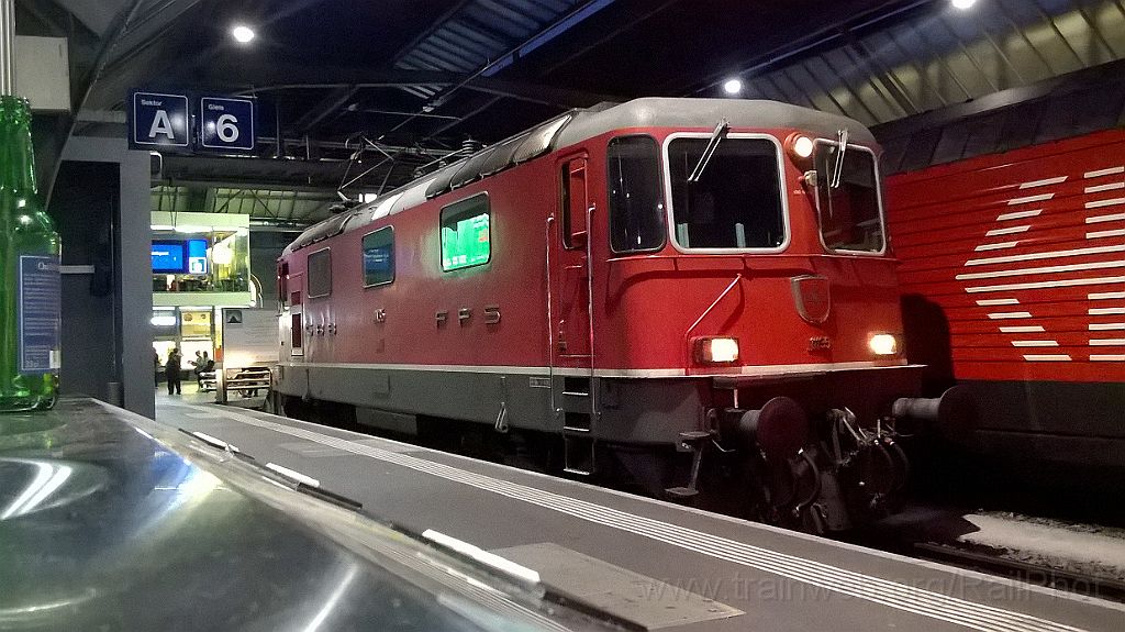 3673-0034-020915.jpg - SBB-CFF Re 4/4'' 11135 / Zürich HB 2.9.2015