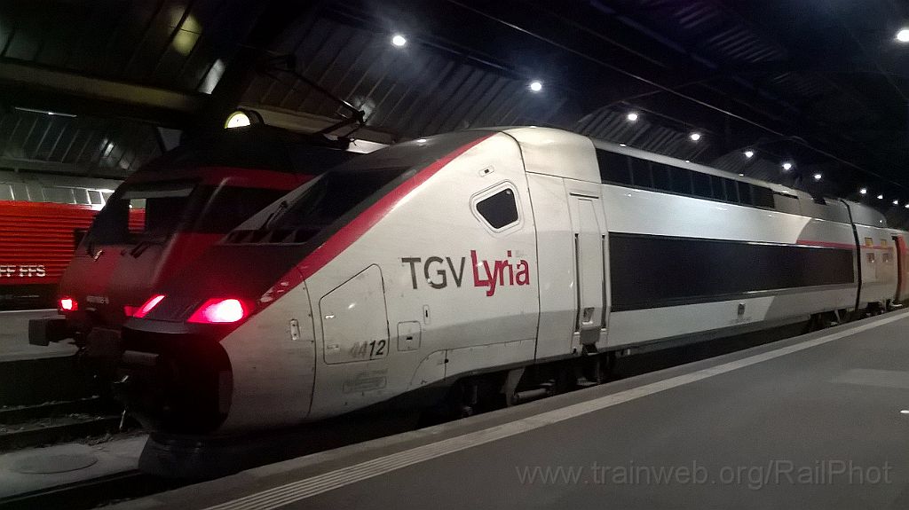 3674-0005-020915.jpg - SNCF TGV 384.024 / Zürich HB 2.9.2015