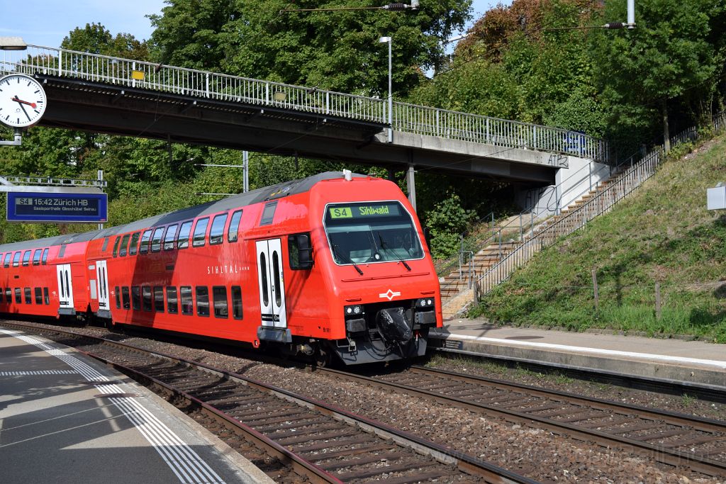 3675-0005-250915.jpg - SZU Bt 951 / Zürich-Brunau 25.9.2015